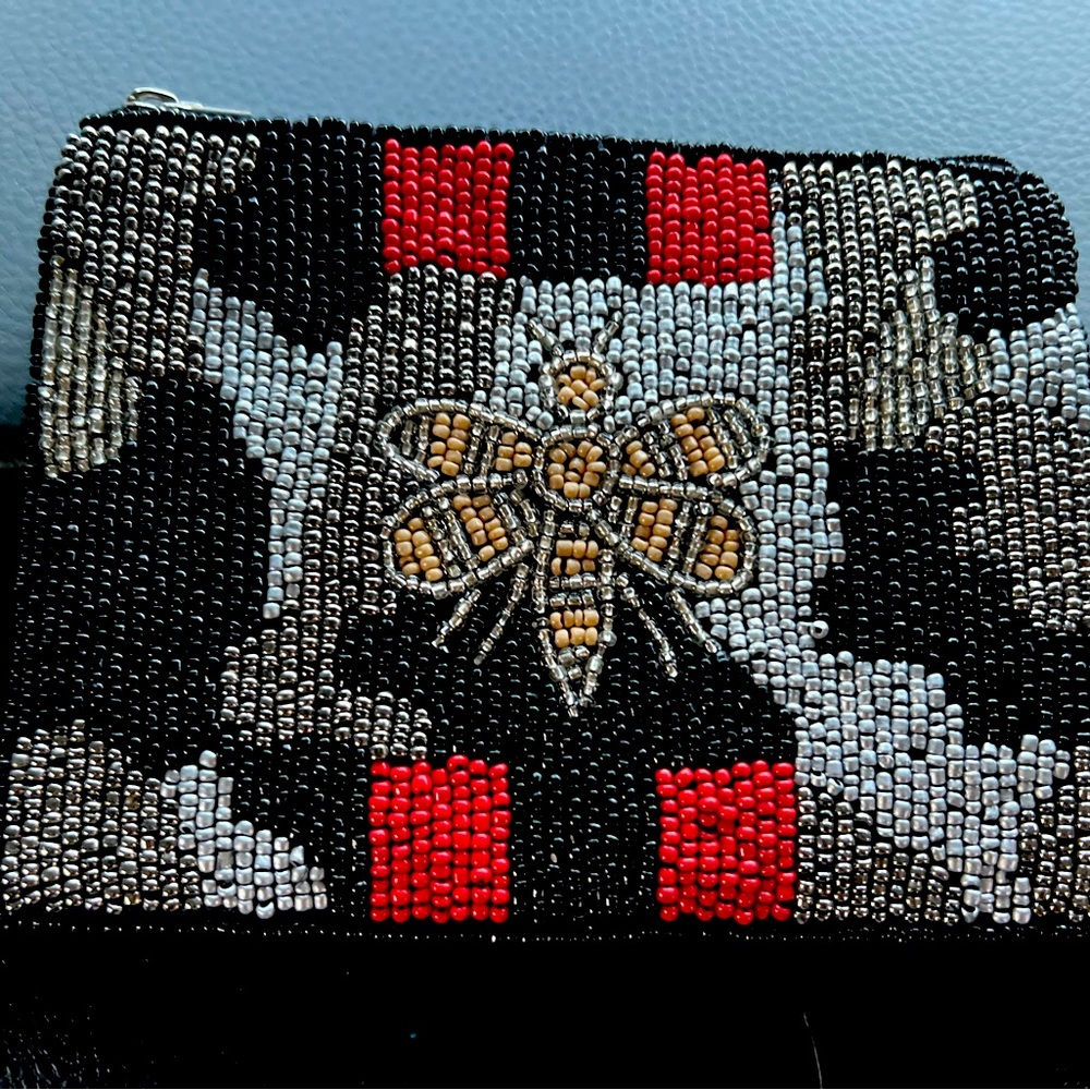 Upscale camo bee beaded coin purse